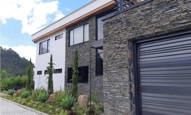 Venta Casa en El Retiro Via Palmas