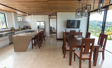 Venta Casa en El Retiro Via Palmas