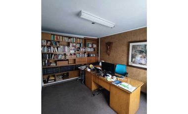 Oficina/Local Calle 33/Laureles