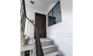 Oficina/Local Calle 33/Laureles