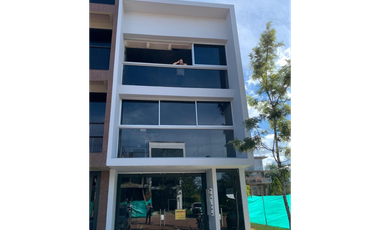 EDIFICIO COMPLEX LLANOGRANDE