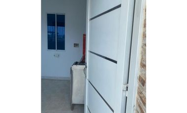 SE VENDE TRES APARTAMENTOS + LOCAL EN LA FLORESTA DE MONTERIA