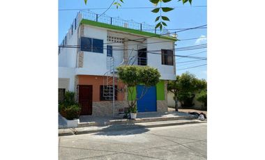 SE VENDE TRES APARTAMENTOS + LOCAL EN LA FLORESTA DE MONTERIA