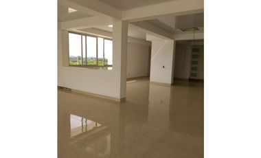 VENDO APARTAMENTO PENTHAUSE BARRIO NOVALITO