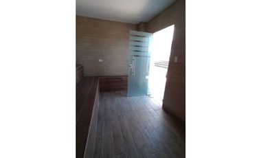 VENDO APARTAMENTO PENTHAUSE BARRIO NOVALITO