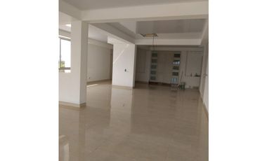 VENDO APARTAMENTO PENTHAUSE BARRIO NOVALITO