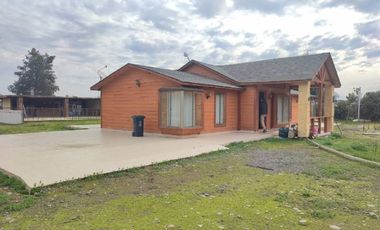 PARCELA CON QUINCHO Y PISCINA APTA PARA EVENTOS