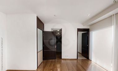 FIVE en Bosque Real Departamento en renta en Bosque Real