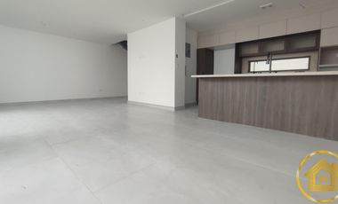 Casas en Venta I 3 dormitorios| con seguridad | con amenities | a pocos minutos de la Ruta Viva