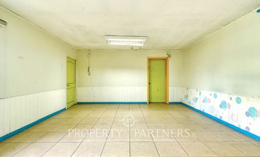 Amplia casa comercial en venta, Ñuñoa!