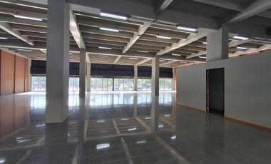 LOCAL EN ARRIENDO UBICADO EN MEDELLÍN SECTOR GUAYABAL