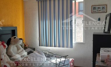 CASA EN VENTA EN FRACC. PRIVADO AMPLIACION CLUB CAMPESTRE LA HUERTA