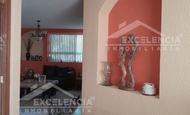 CASA EN VENTA EN FRACC. PRIVADO AMPLIACION CLUB CAMPESTRE LA HUERTA