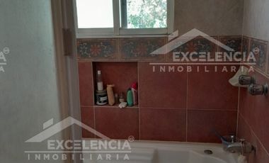 CASA EN VENTA EN FRACC. PRIVADO AMPLIACION CLUB CAMPESTRE LA HUERTA