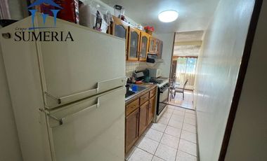 Preciosa casa en esquina en Mármol II