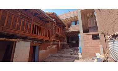 VENDO CASA LOTE 180 M2 APV. CRUZ VERDE CUSCO PERU
