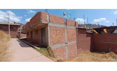 VENDO CASA LOTE 180 M2 APV. CRUZ VERDE CUSCO PERU