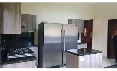 ALQUILER DE CASA EN SENDEROS DE CAMINOS DE CRUCES