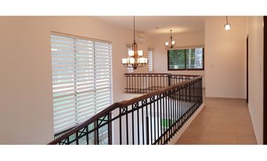 ALQUILER DE CASA EN SENDEROS DE CAMINOS DE CRUCES