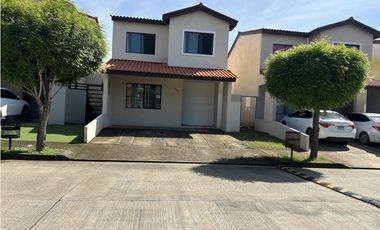 Casa Arboledas- Los Pinos- Arraijan