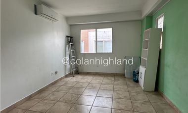 REMATE Se Vende Casa en PH Everest, Brisas del Golf Norte