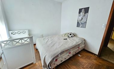 venta departamento de 4 ambientes  calle san juan y san martin