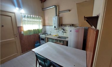 Venta de 6 dptos. en block a tres cuadras del mar!!!