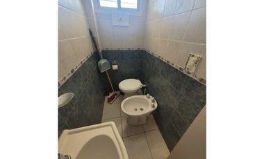 Venta de 6 dptos. en block a tres cuadras del mar!!!