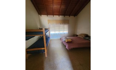 Venta de 6 dptos. en block a tres cuadras del mar!!!