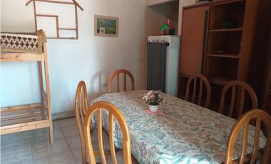 CASA Y DEPTO CALLE ABDALA