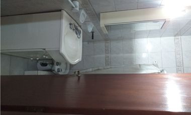 CASA Y DEPTO CALLE ABDALA