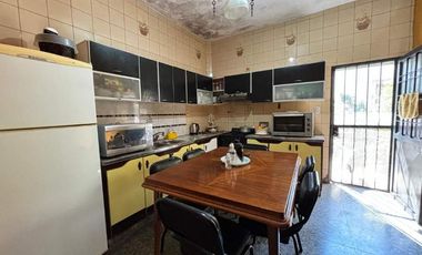 Casa para 2 Familias en venta en Wilde