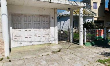 Casa con Departamento en venta en San Clemente del Tuyu
