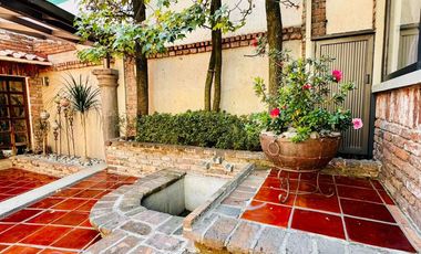 Casa en Venta en Lomas del Sol - Excelente estado de Conservación