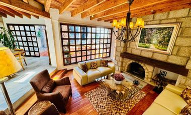 Casa en Venta en Lomas del Sol - Excelente estado de Conservación