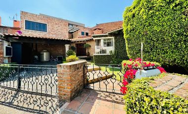 Casa en Venta en Lomas del Sol - Excelente estado de Conservación