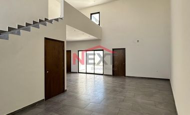 Venta en las Huertas Residencial con recámara en planta Baja y cocina integral incluida (L17)