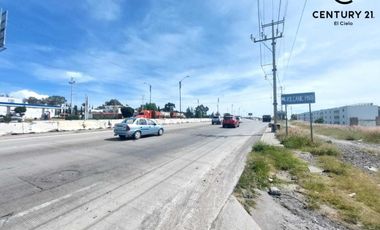 Venta de terreno de 7.918 m2 con 138 m de frente al Periférico Ecológico, Puebla