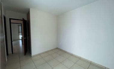 Se  Renta Casa en Fracc. San Isidro Jiutepec Doble Vig con Alberca 3Re