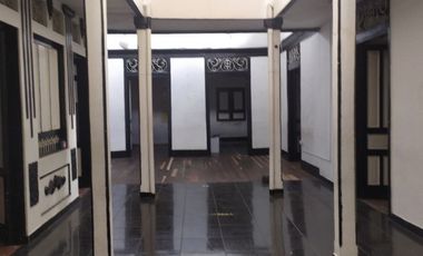 CASA EN ARRIENDO EN EL CENTRO/MANIZALES