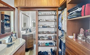 Departamento en venta de 3 recámaras frente al mar en Playas del Conchal