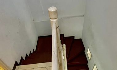 Spacious Townhouse for Sale – Ideal for Investors and Family