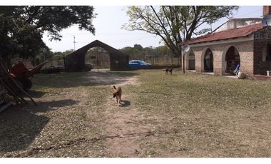 CAMPO EN VILLA JALON