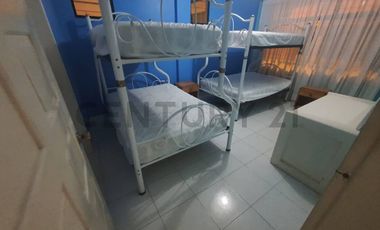 Vendo Casa Grande junto al mar, Independiente, Piscina, 4 Dormitorios en Tonsupa
