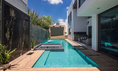 Casa de Lujo en Venta en Parque Virreyes