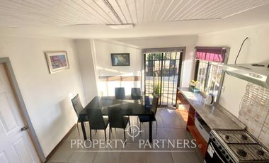 Pichilemu, Casa con maravillosa vista en sector residencial