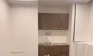 Oficina en Arriendo en Encomenderos / El Bosque Norte / Metro Tobalaba