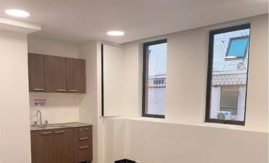 Oficina en Arriendo en Encomenderos / El Bosque Norte / Metro Tobalaba