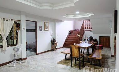 6 Bedroom House for sale in Luang Nuea, Chiang Mai