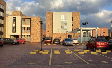 Apartamento En Venta En Cajicá, Excelente Estado, Estratégica Ubicación.